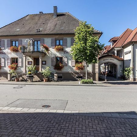 Hotel Loewen Garni Oberrimsingen Exteriér fotografie