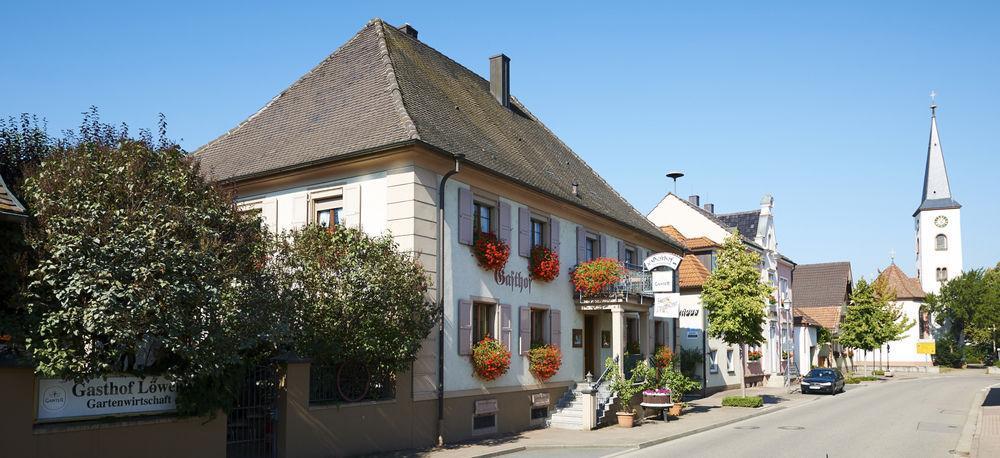 Hotel Loewen Garni Oberrimsingen Exteriér fotografie